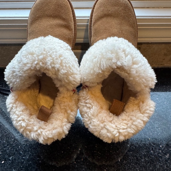 Ugg Tasman braid ultra mini boots in size 8 - Picture 5 of 9